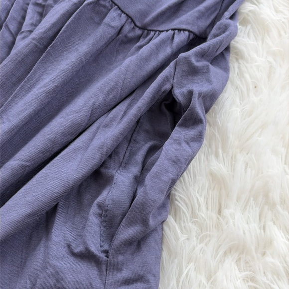 Brand new MINIMALIST CASUAL MIDI DRESS WITH POCKETS - periwinkle poseshe - Picture 3 of 3